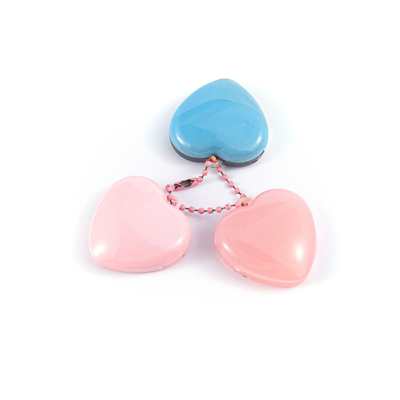 2510 Paleta de sombras de ojos colgantes en forma de corazón con múltiples colores personalizables